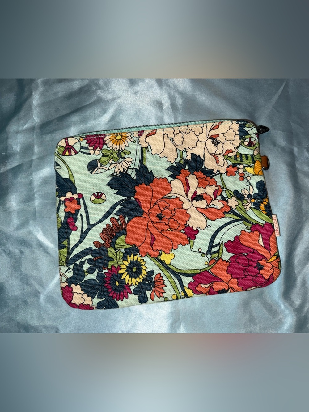 Sakroots Pouch